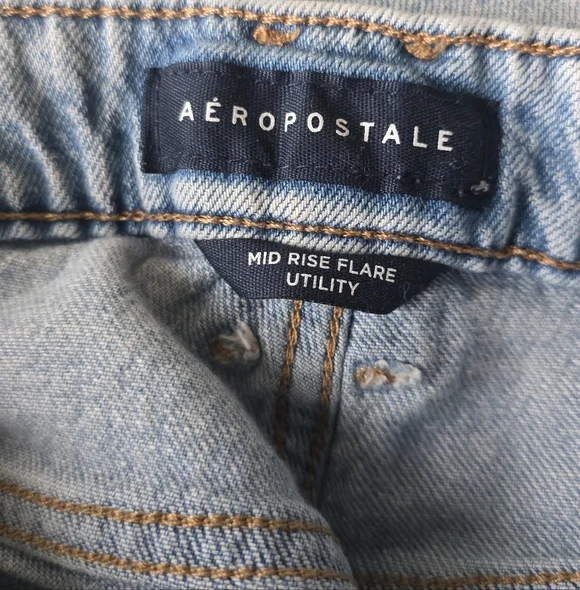 Aeropostale Flare Mid-Rise Cargo Jean - Picture 6 of 11